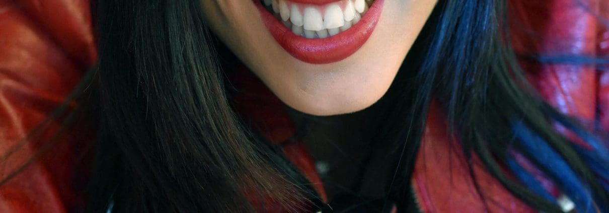 closeup-teeth