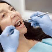 woman-at-dentist