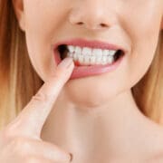 Gum disease: symptoms, causes, and treatment options